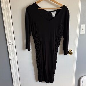 Carmen Marc Valvo Black Ruched V-Neck Long Sleeve Dress